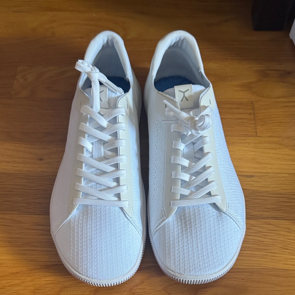 Flux Footwear Women's Classic White Athletic Sneakers